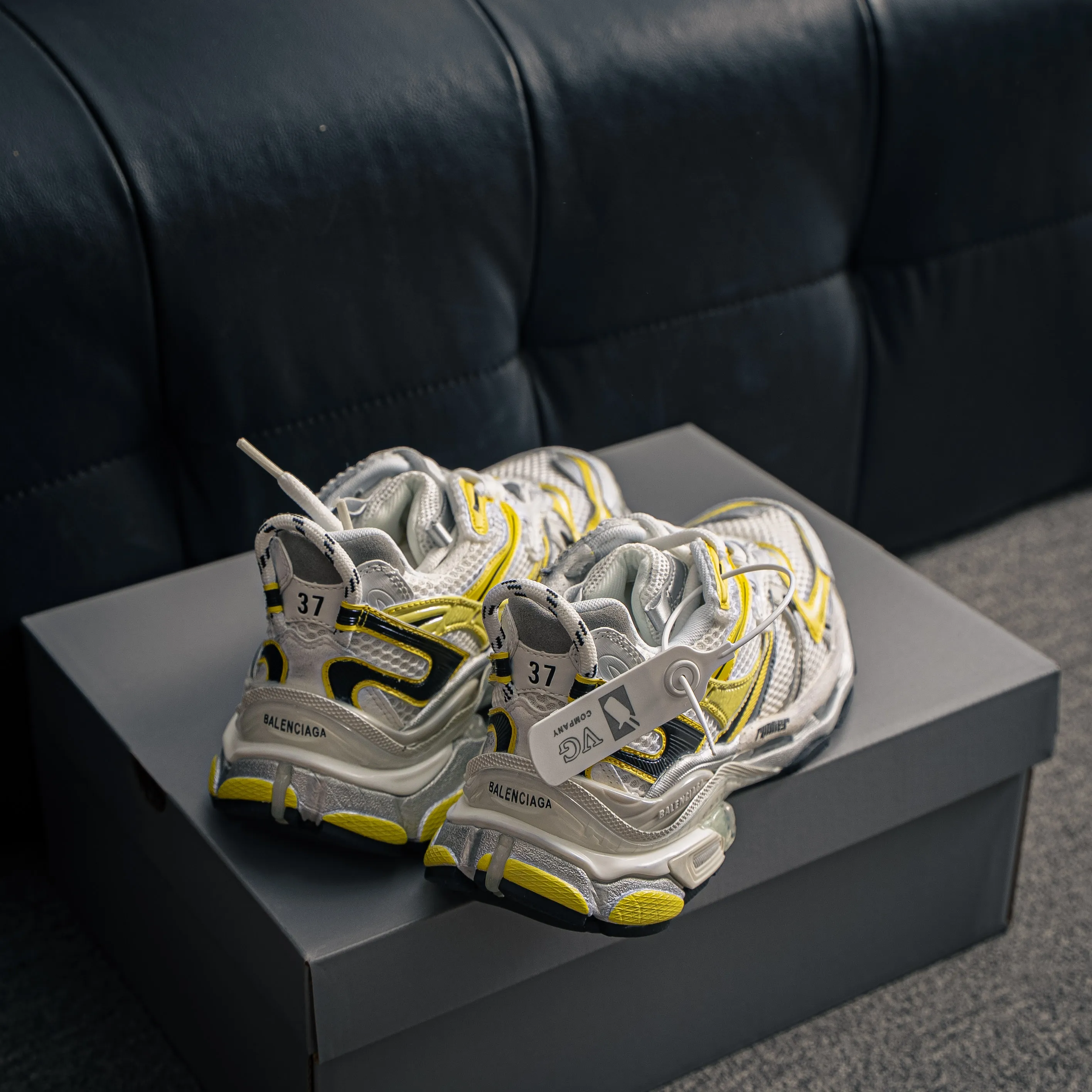 # VG 【 】 Size 35-46 ！【Shoes Drop Shipping 】 ！ Quality ！ ！ GQ/128