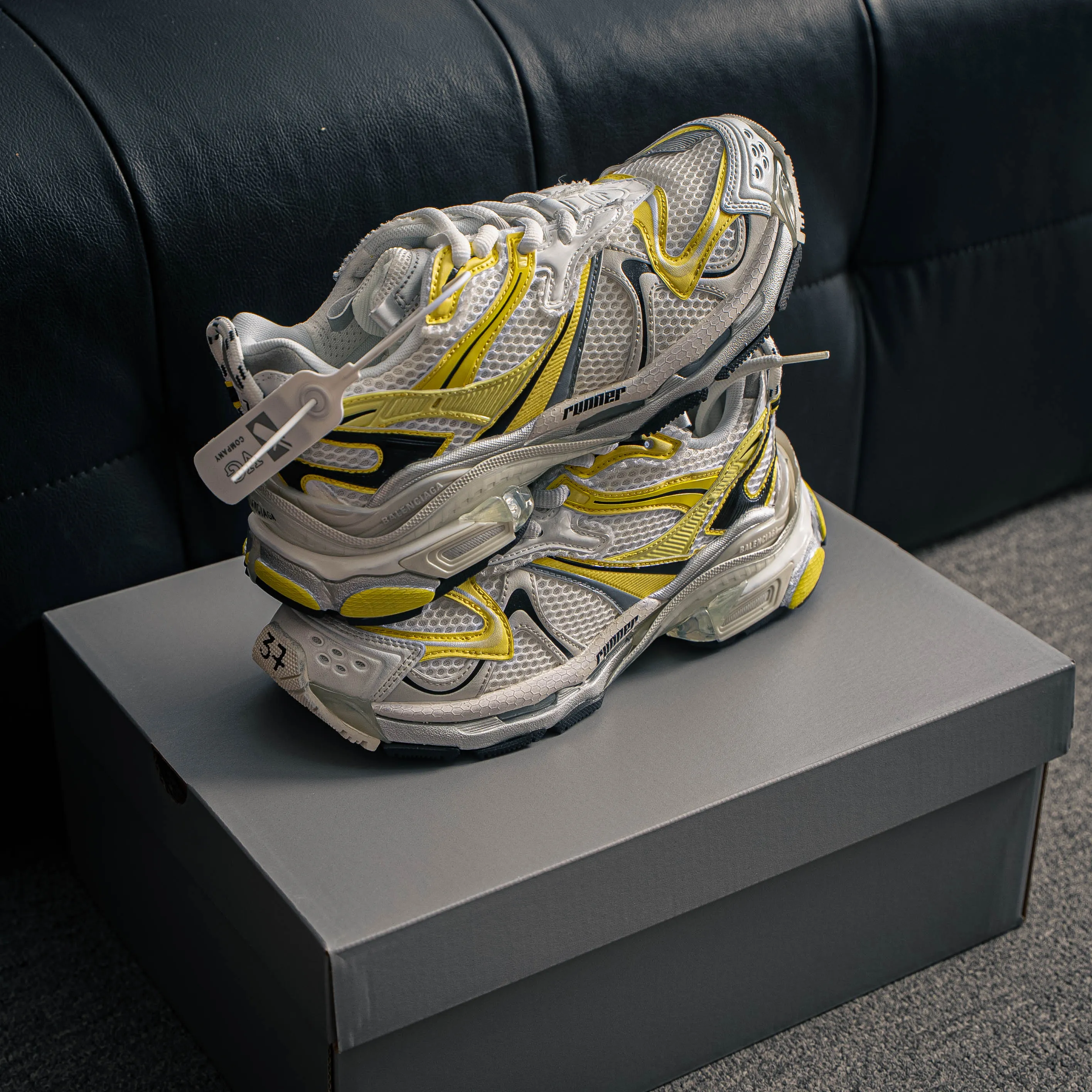 # VG 【 】 Size 35-46 ！【Shoes Drop Shipping 】 ！ Quality ！ ！ GQ/128