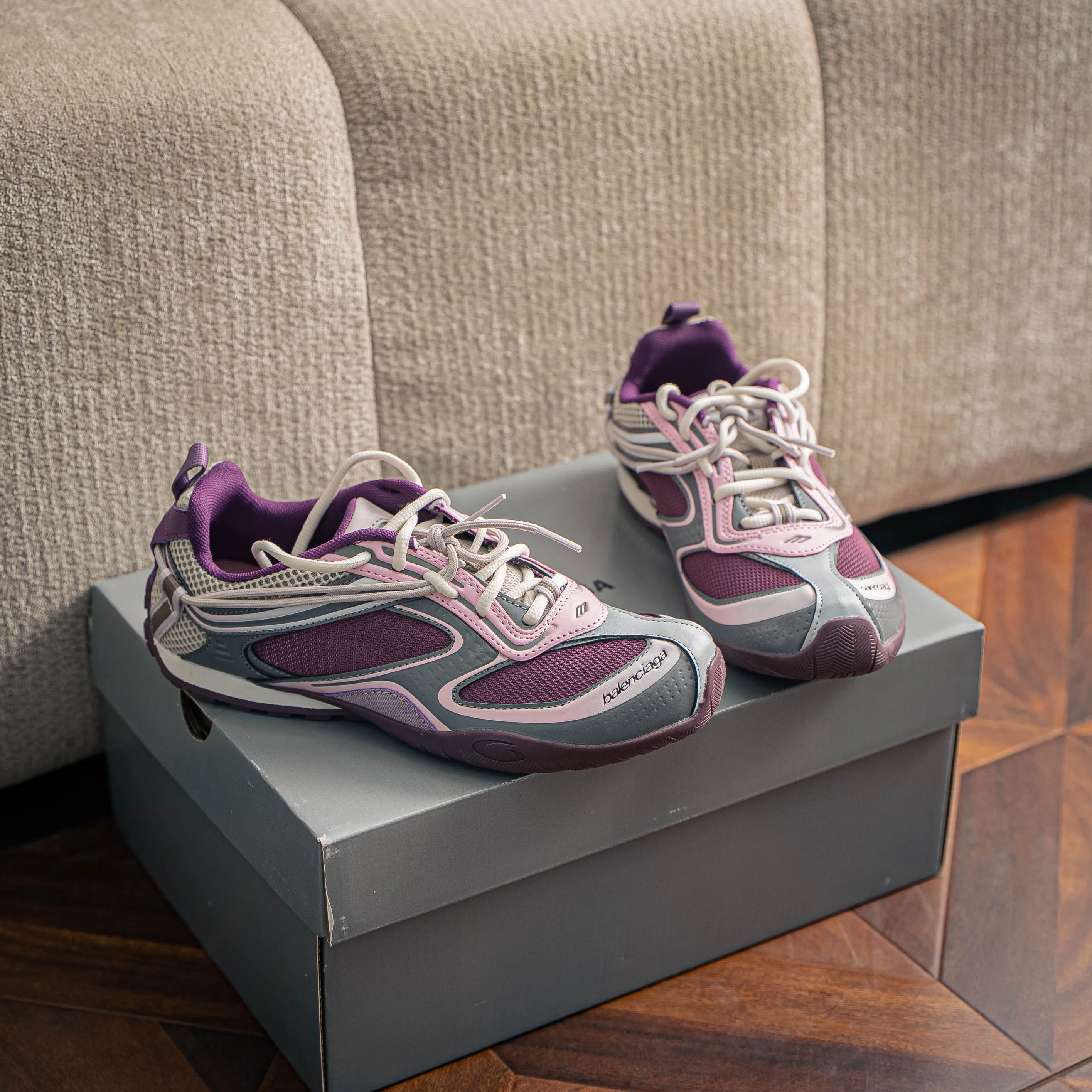 # Balenciaga 25 Radar Lace-Up Radar Sneaker Mesh Retro Size：35
