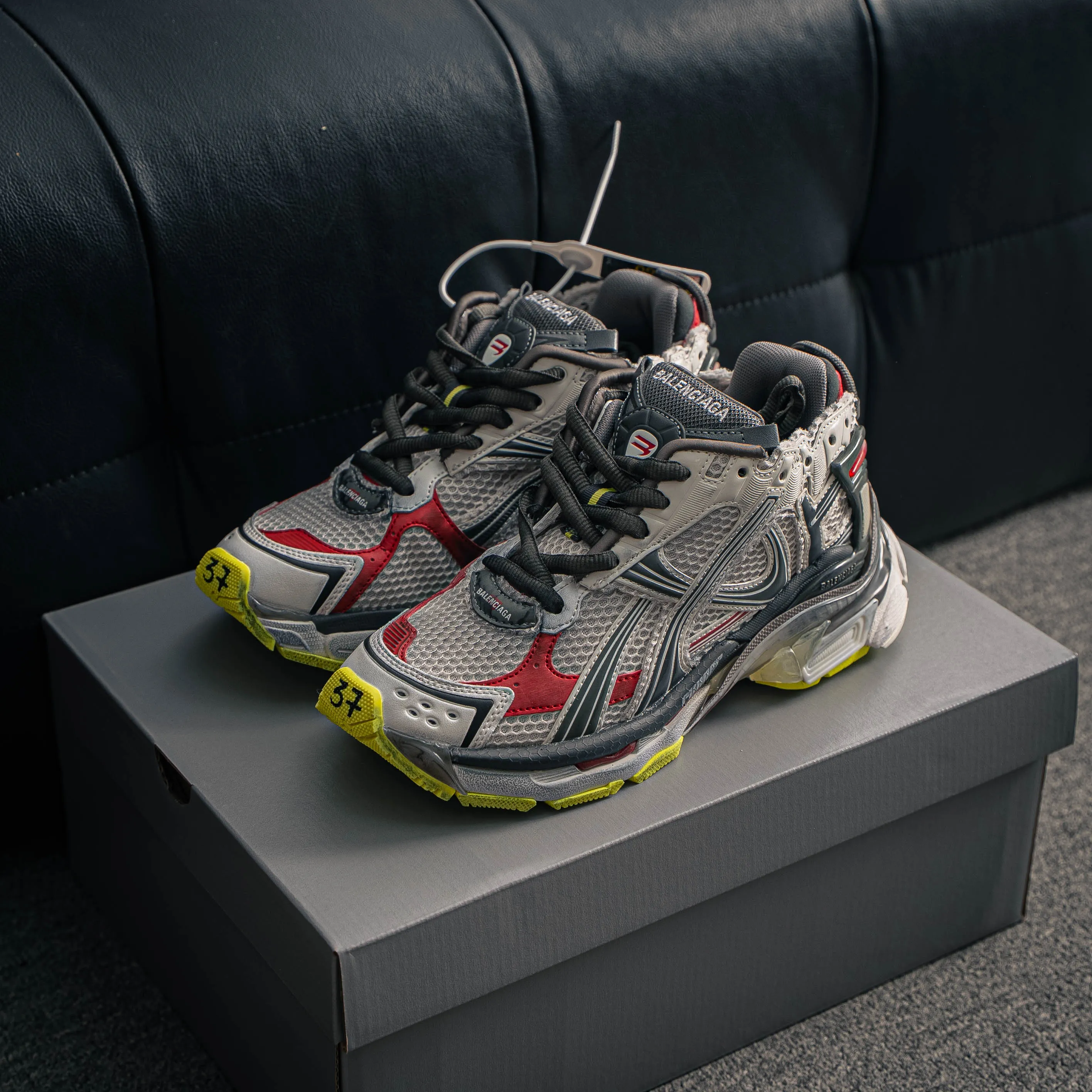 # VG 【 】 Size 35-46 ！【Shoes Drop Shipping 】 ！ Quality ！ ！ GQ/128