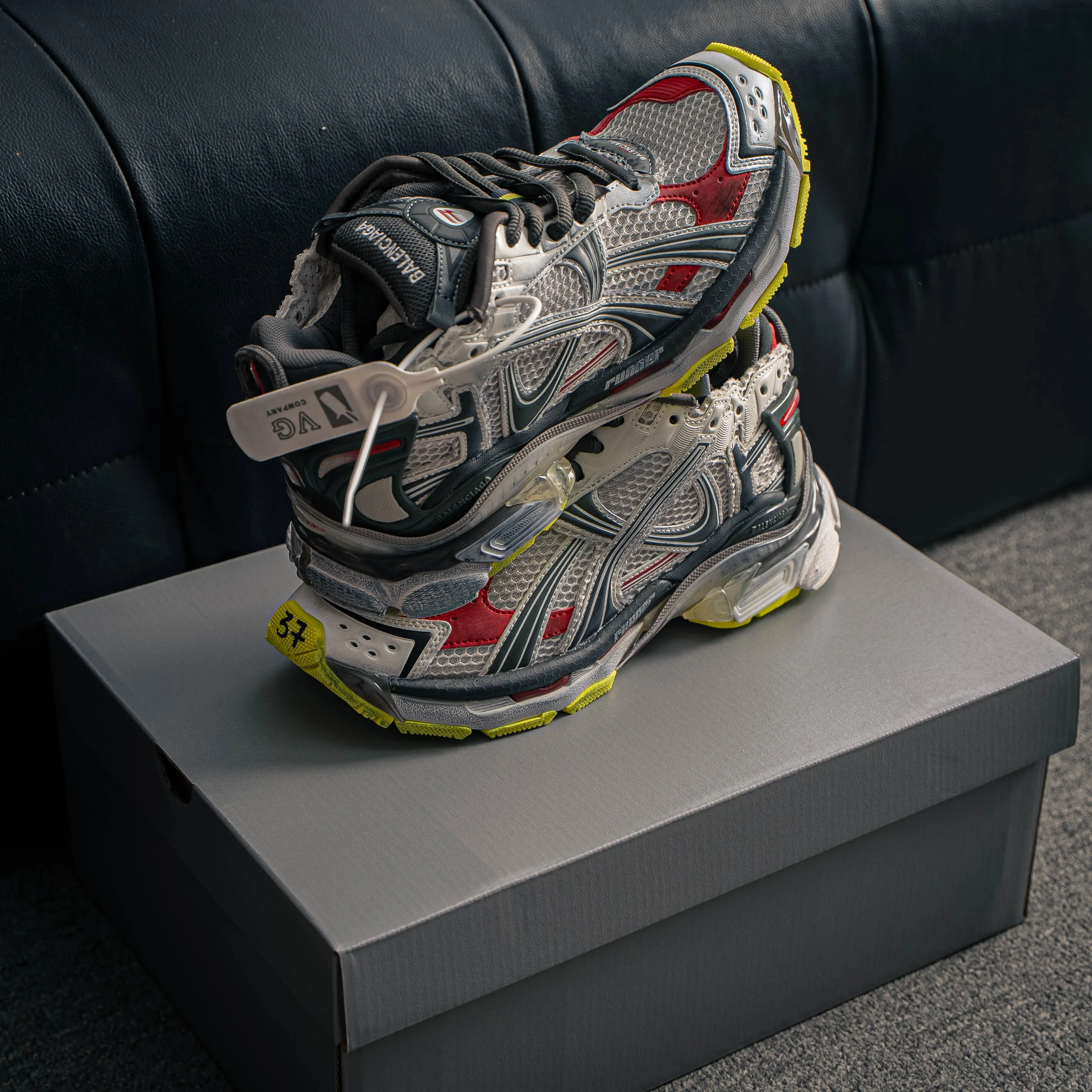 # VG 【 】 Size 35-46 ！【Shoes Drop Shipping 】 ！ Quality ！ ！ GQ/128