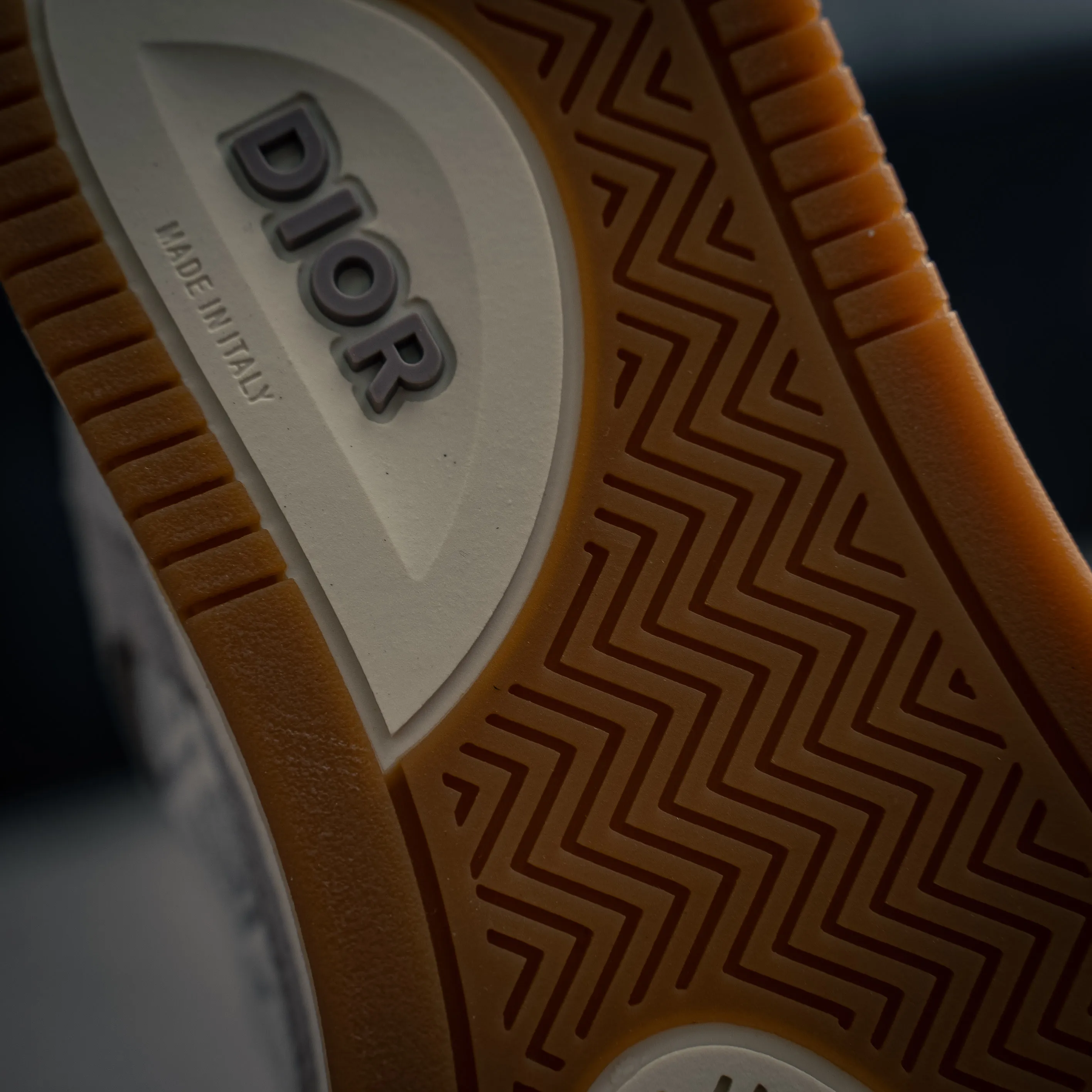 # Dior B 27Series “ Shoes ” AJ ， ， 、