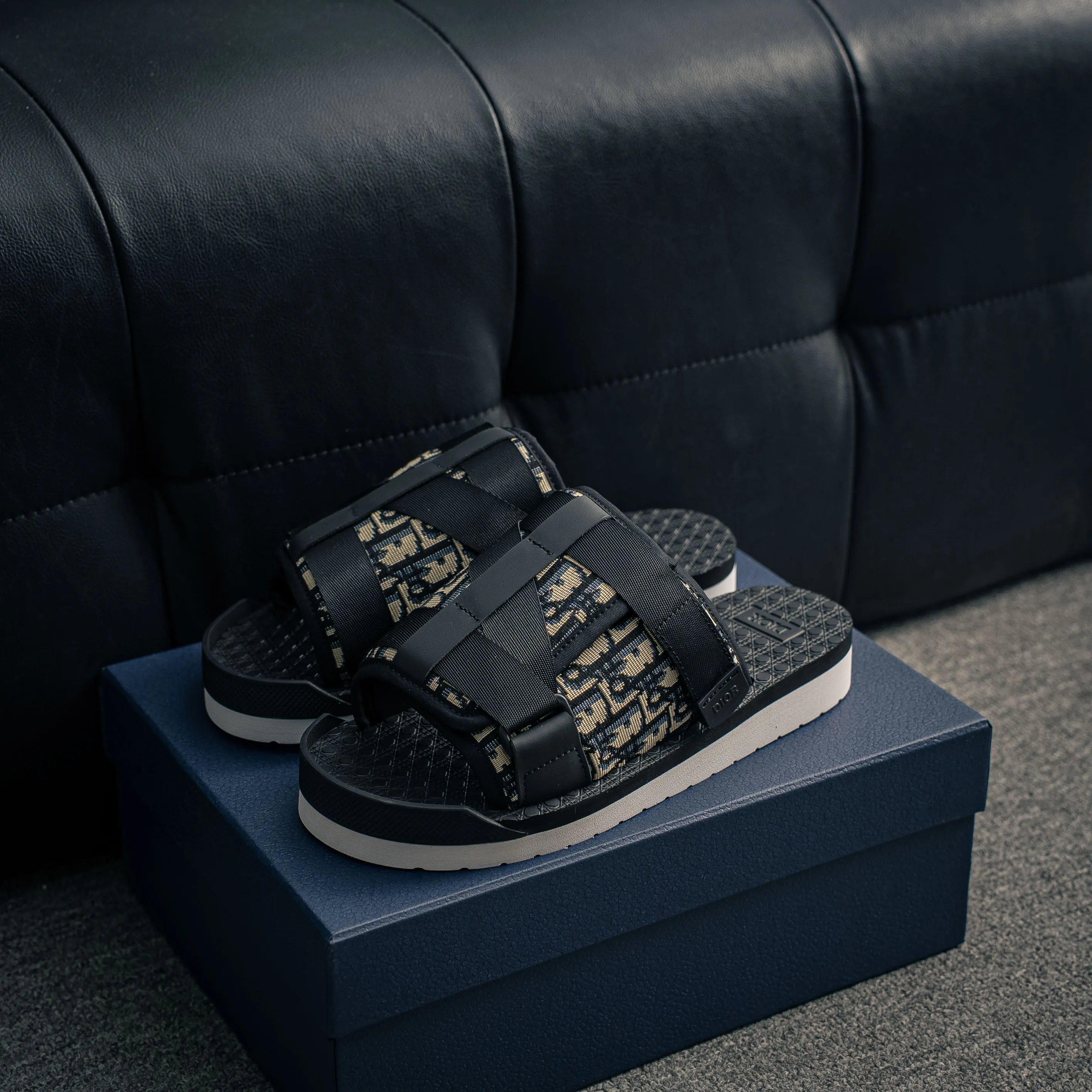 # DIOR Alpha Oblique Shoes， Alpha Series Shoes， 。Classic Oblique Retro ， ，
