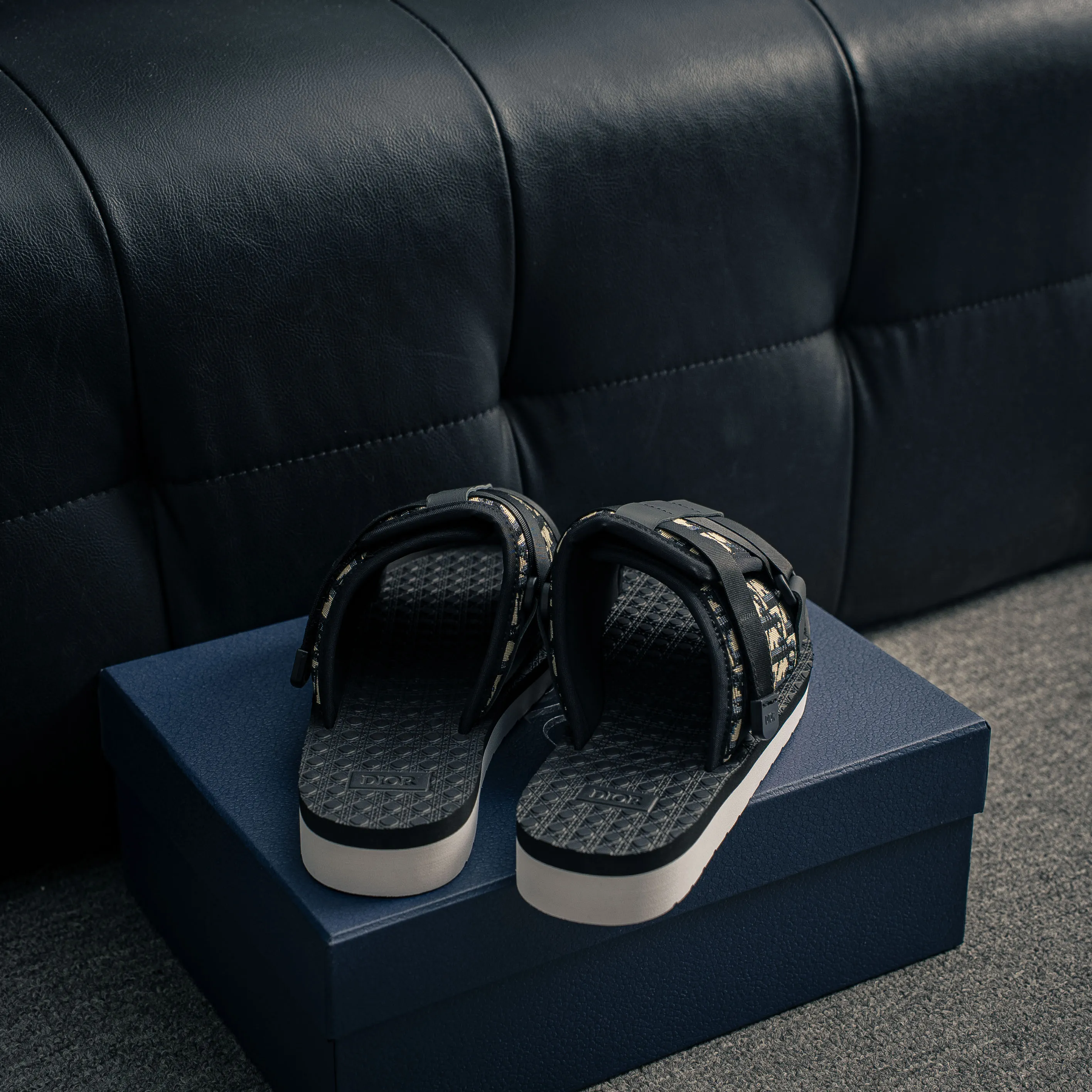 # DIOR Alpha Oblique Shoes， Alpha Series Shoes， 。Classic Oblique Retro ， ，