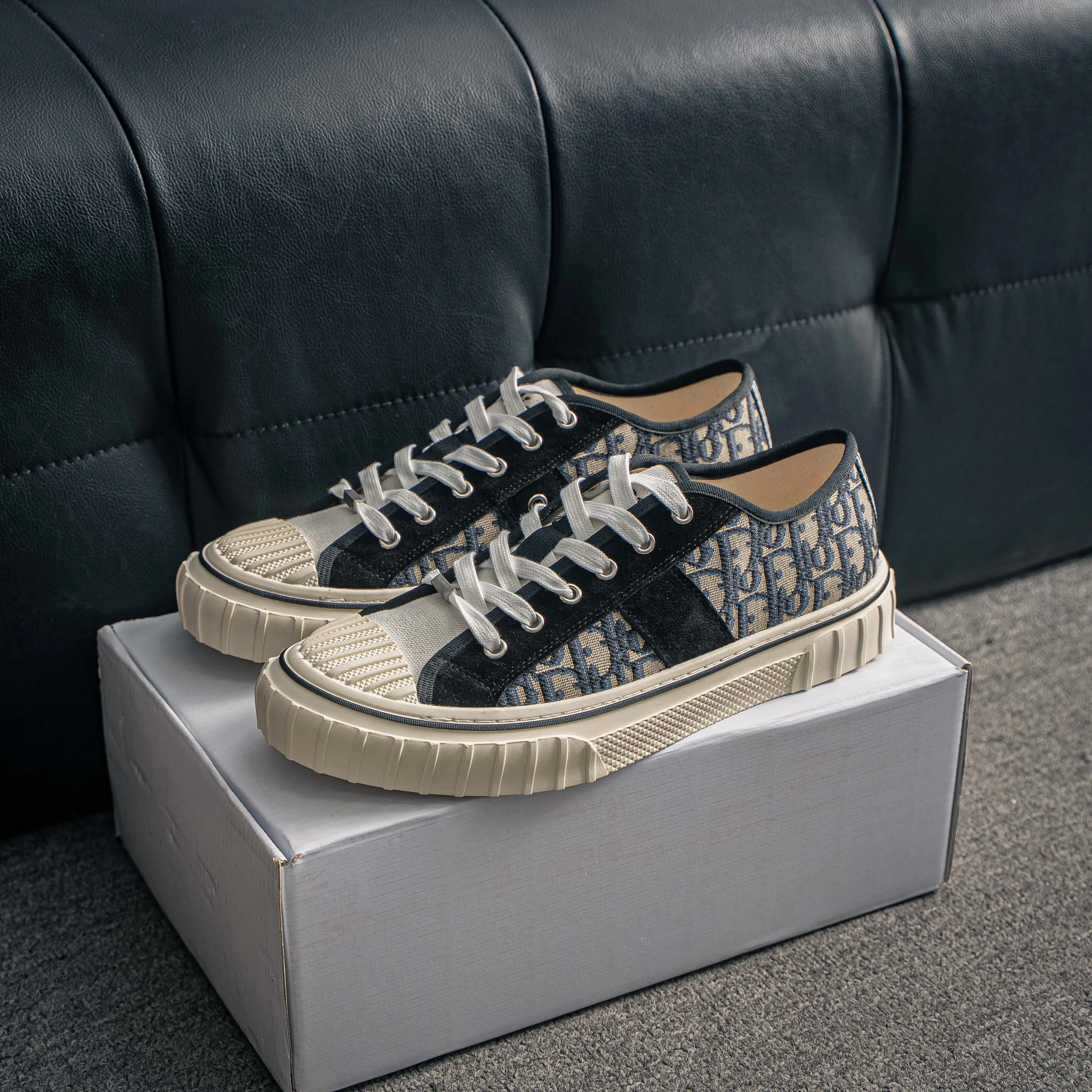 # Dior 26New Arrival Series Shoes Canvas Shoes Series， Hooper Sneakers ， Retro ， Canvas ，