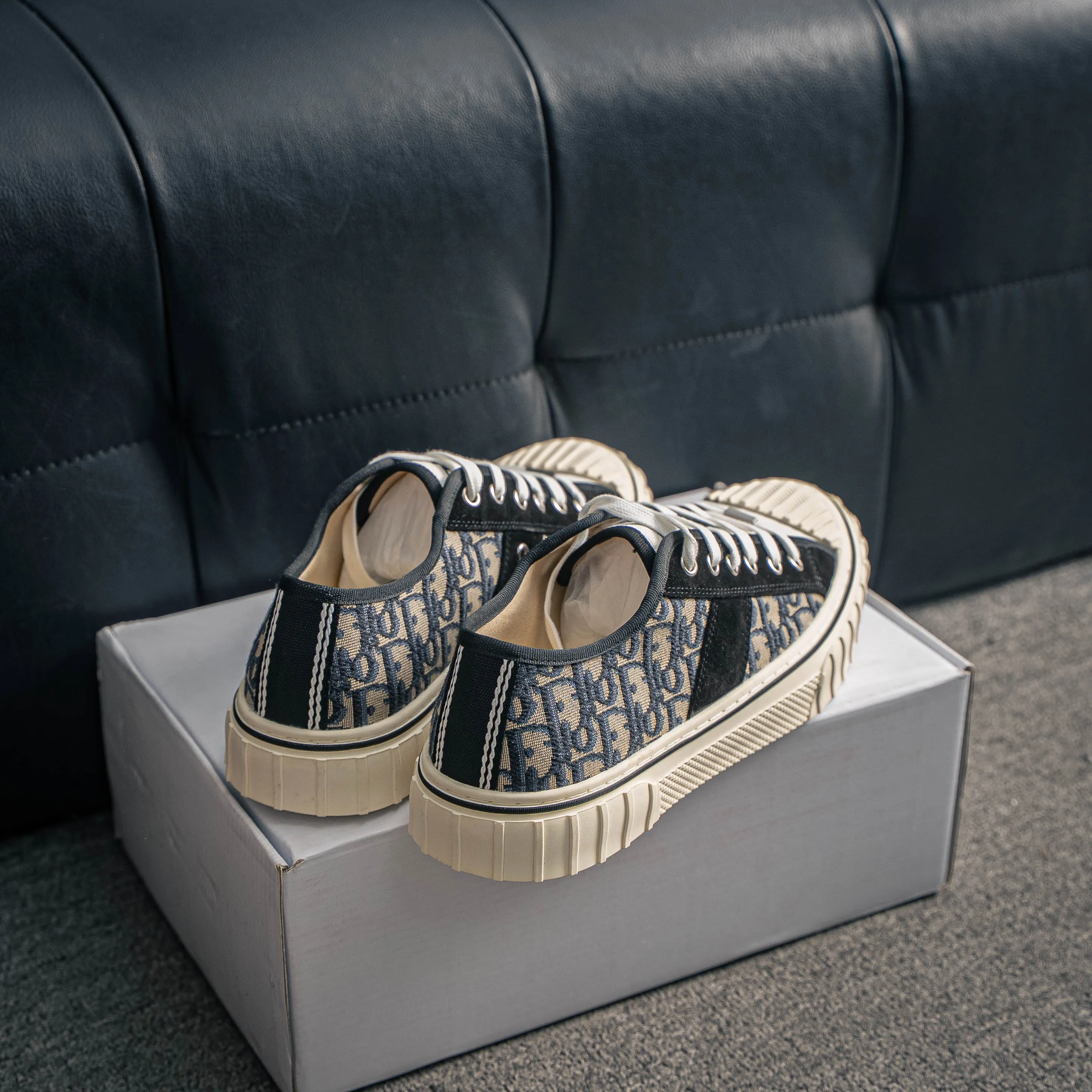 # Dior 26New Arrival Series Shoes Canvas Shoes Series， Hooper Sneakers ， Retro ， Canvas ，
