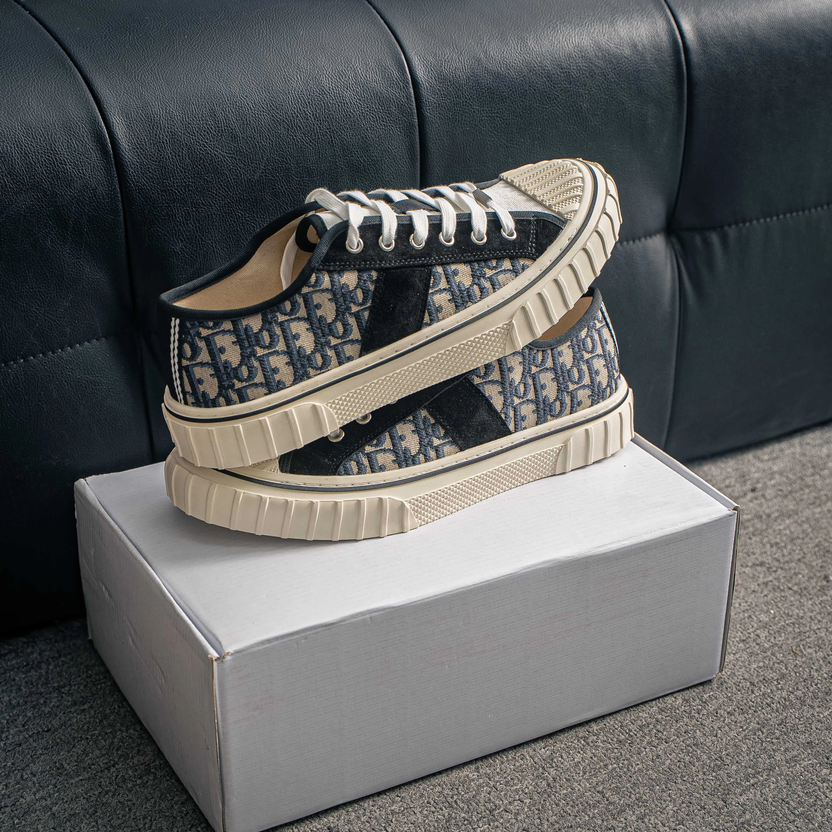 # Dior 26New Arrival Series Shoes Canvas Shoes Series， Hooper Sneakers ， Retro ， Canvas ，