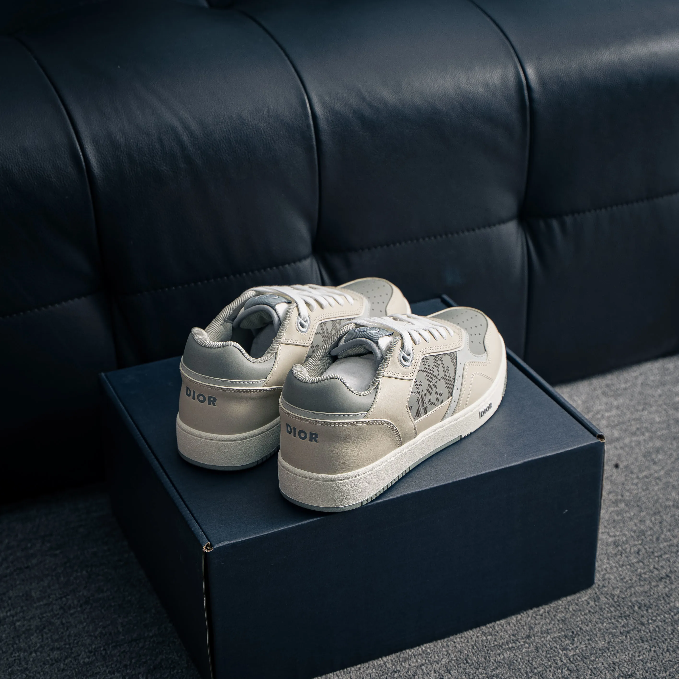 Dior B 27Series Sneakers Skate Shoes B 27 Low-Top Sneakers Series ， Dior Classic 。 White Gray Cowhide Leather ， White