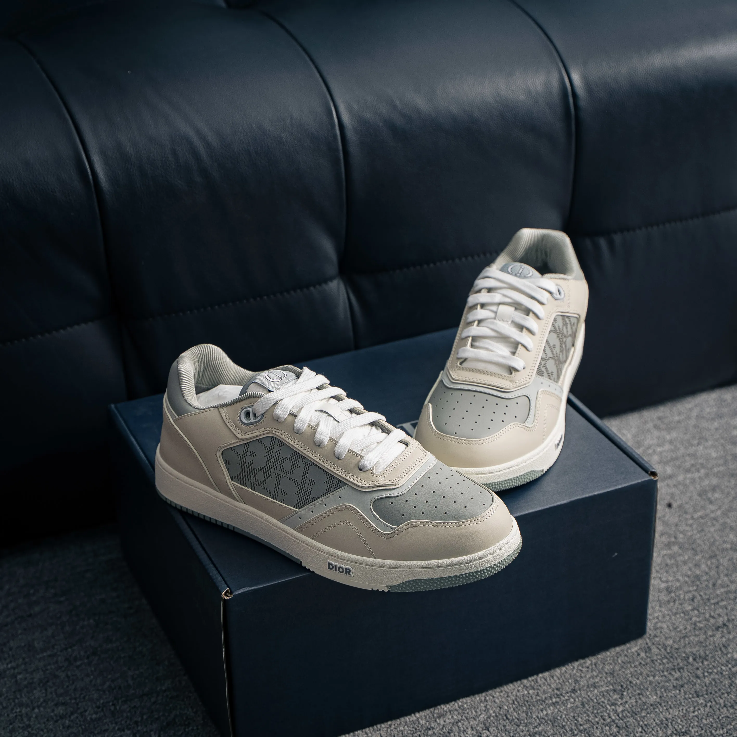 Dior B 27Series Sneakers Skate Shoes B 27 Low-Top Sneakers Series ， Dior Classic 。 White Gray Cowhide Leather ， White