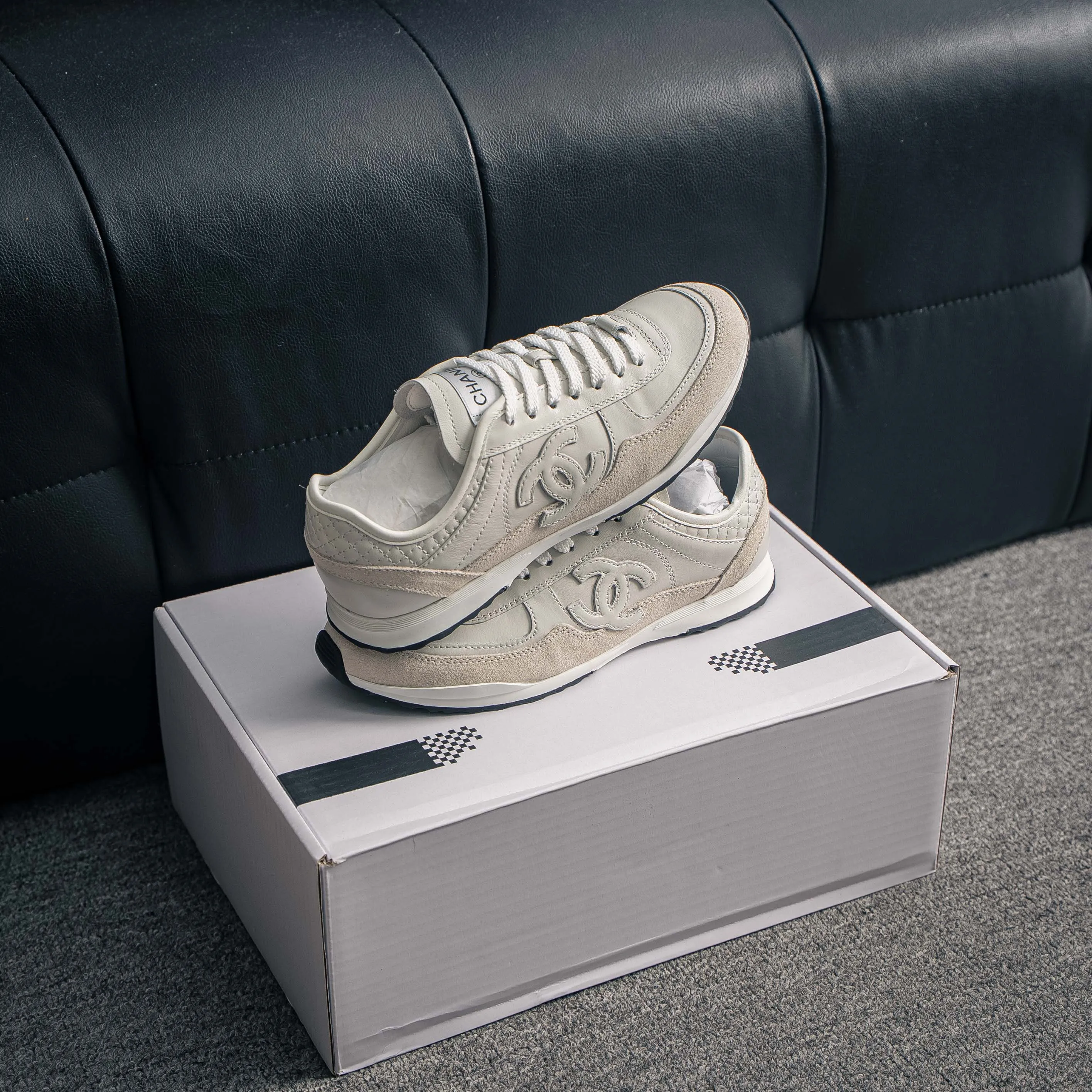 Dior B 27Series Sneakers Skate Shoes B 27 Low-Top Sneakers Series ， Dior Classic 。 White Gray Cowhide Leather ， White