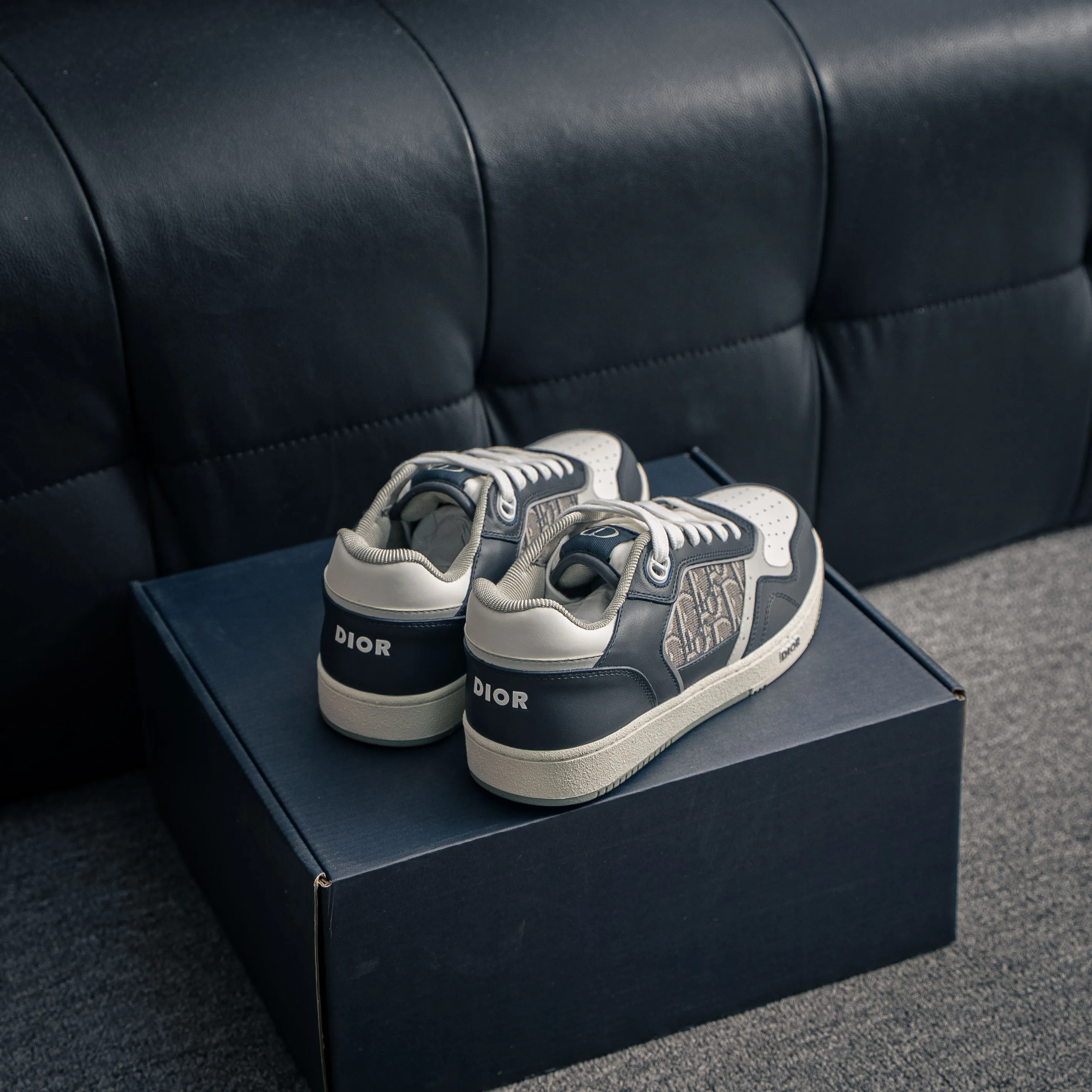 Dior B 27Series Sneakers Skate Shoes B 27 Low-Top Sneakers Series ， Dior Classic 。 White Gray Cowhide Leather ， White