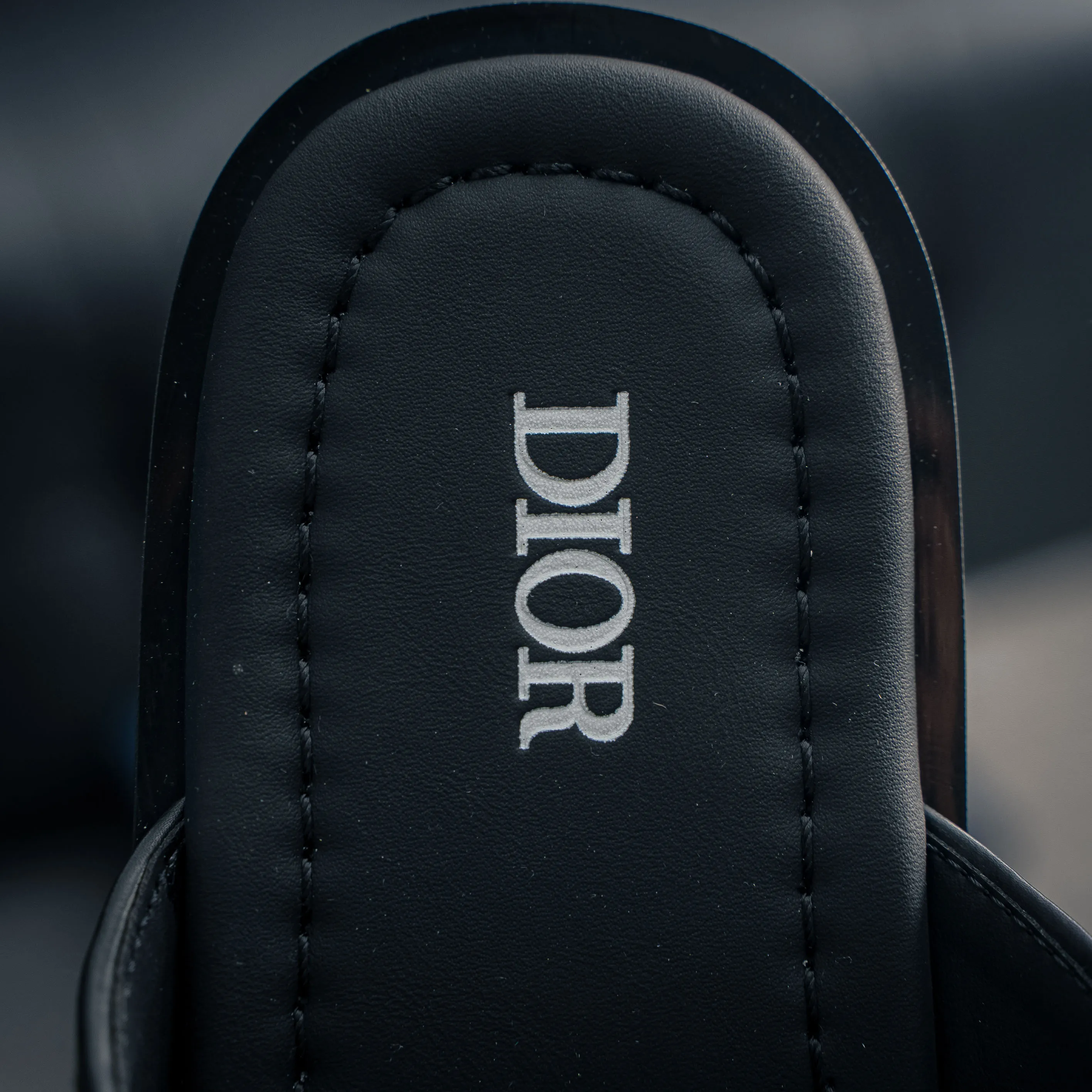 # Dior Alias Cowhide Leather Shoes Beige Shoes Sandals Dior Alias Sandals Classic ， Dior 。 Black