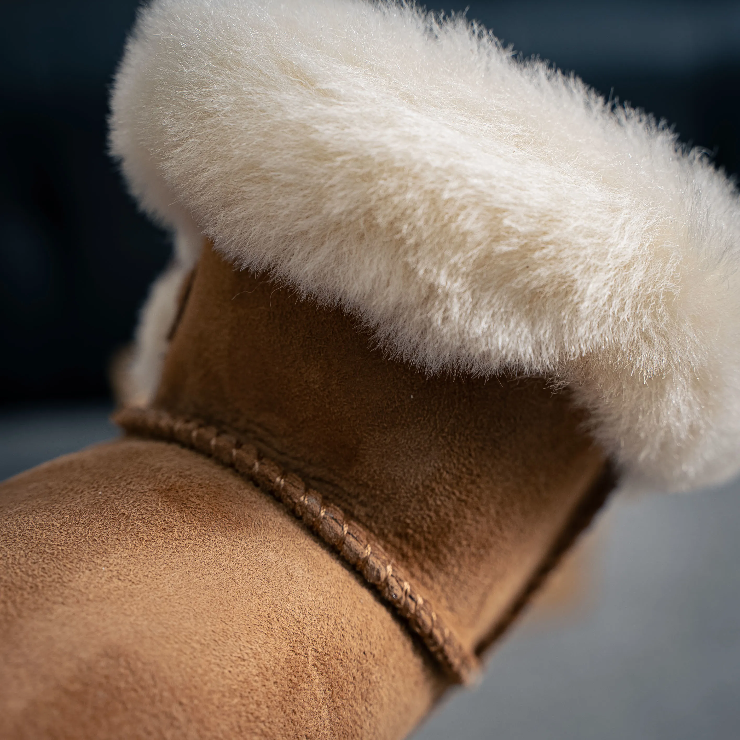 1118816 UGG Classic Short II A Size：35 36 37 38 39 40 /54006