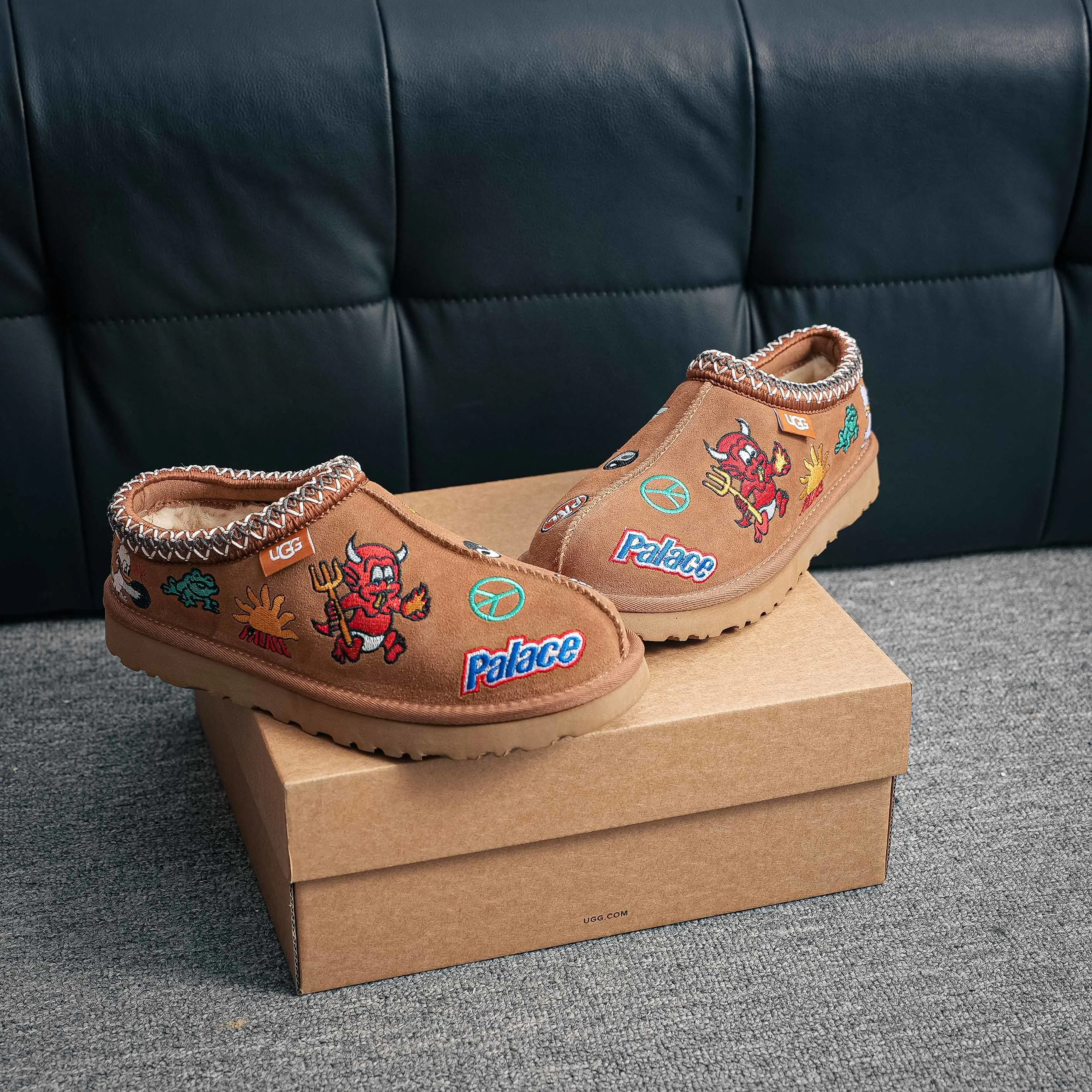 1157290 PALACE × UGG Tasman ：1157290 Size：35 36 37 38 39 40 yq/64806