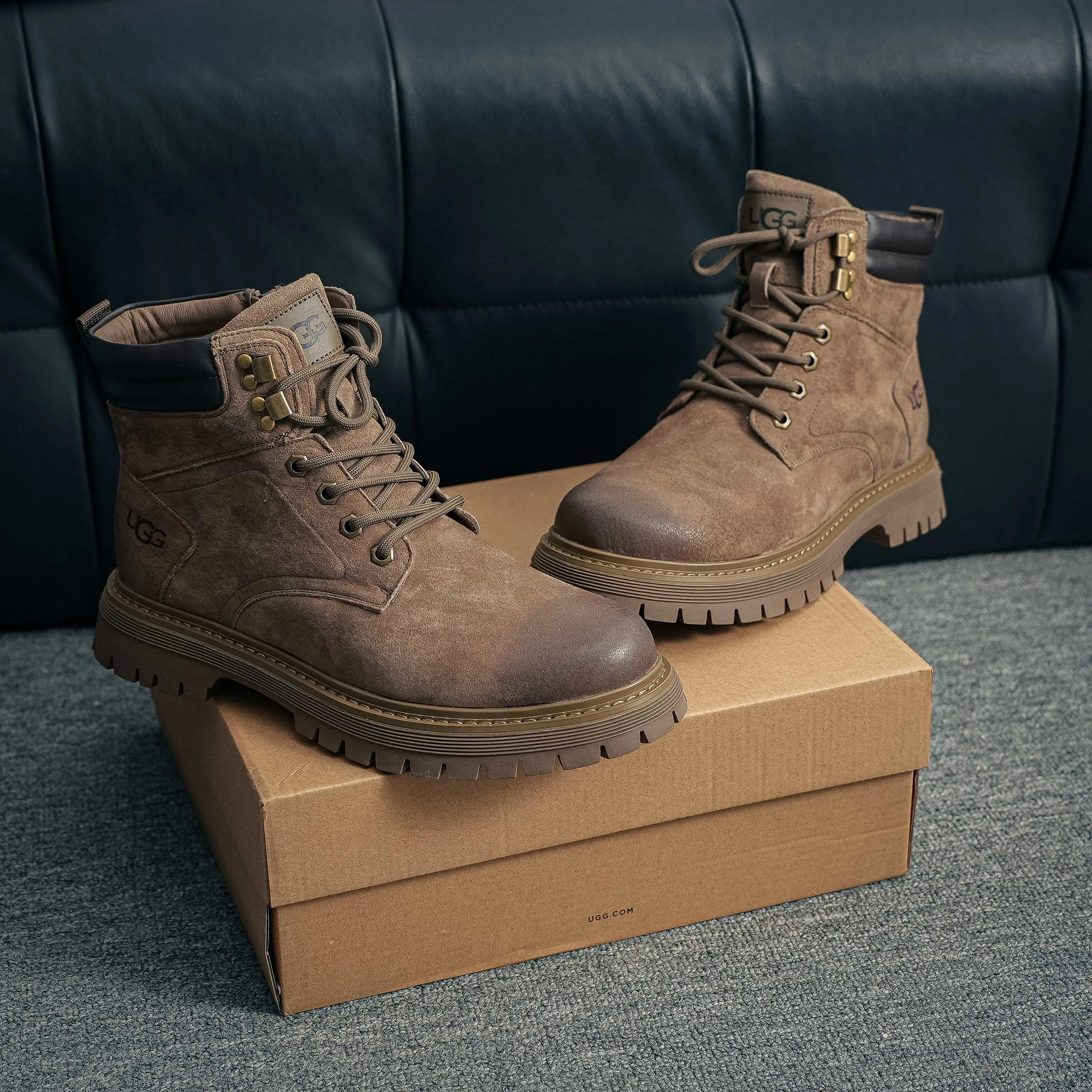 #UGG （ ） Mid-Top Martin Boots Series Quality New Arrival Cowhide Leather Shoes Cowhide Leather