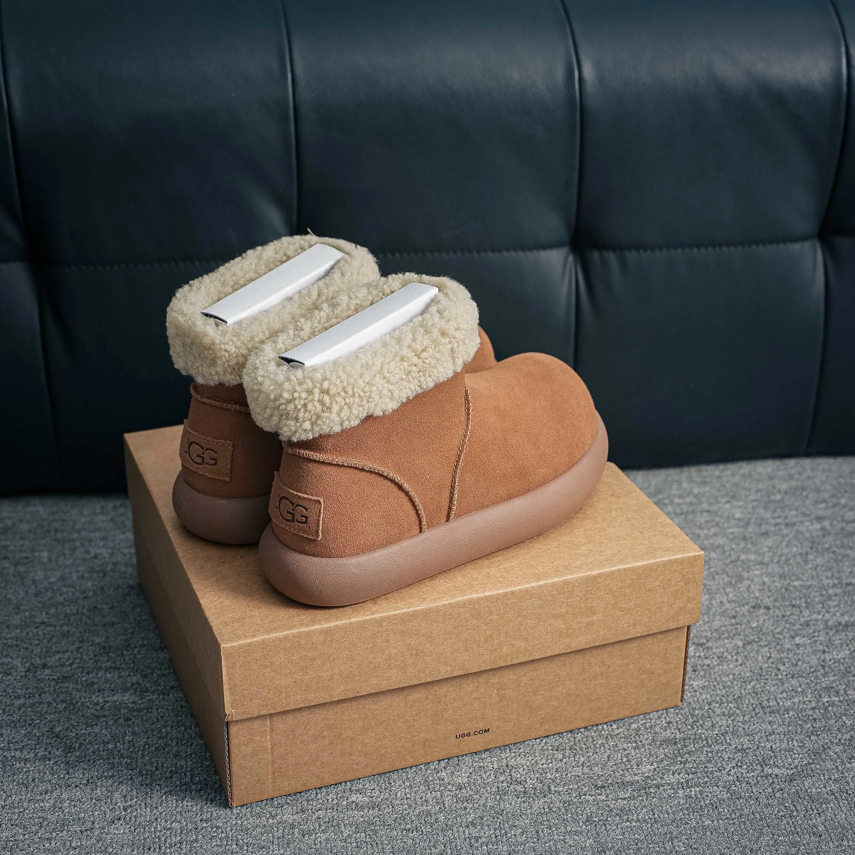 1011665 UGG New Arrival Shoes Shoes Factory A ZP Size：35 36 37 38 3
