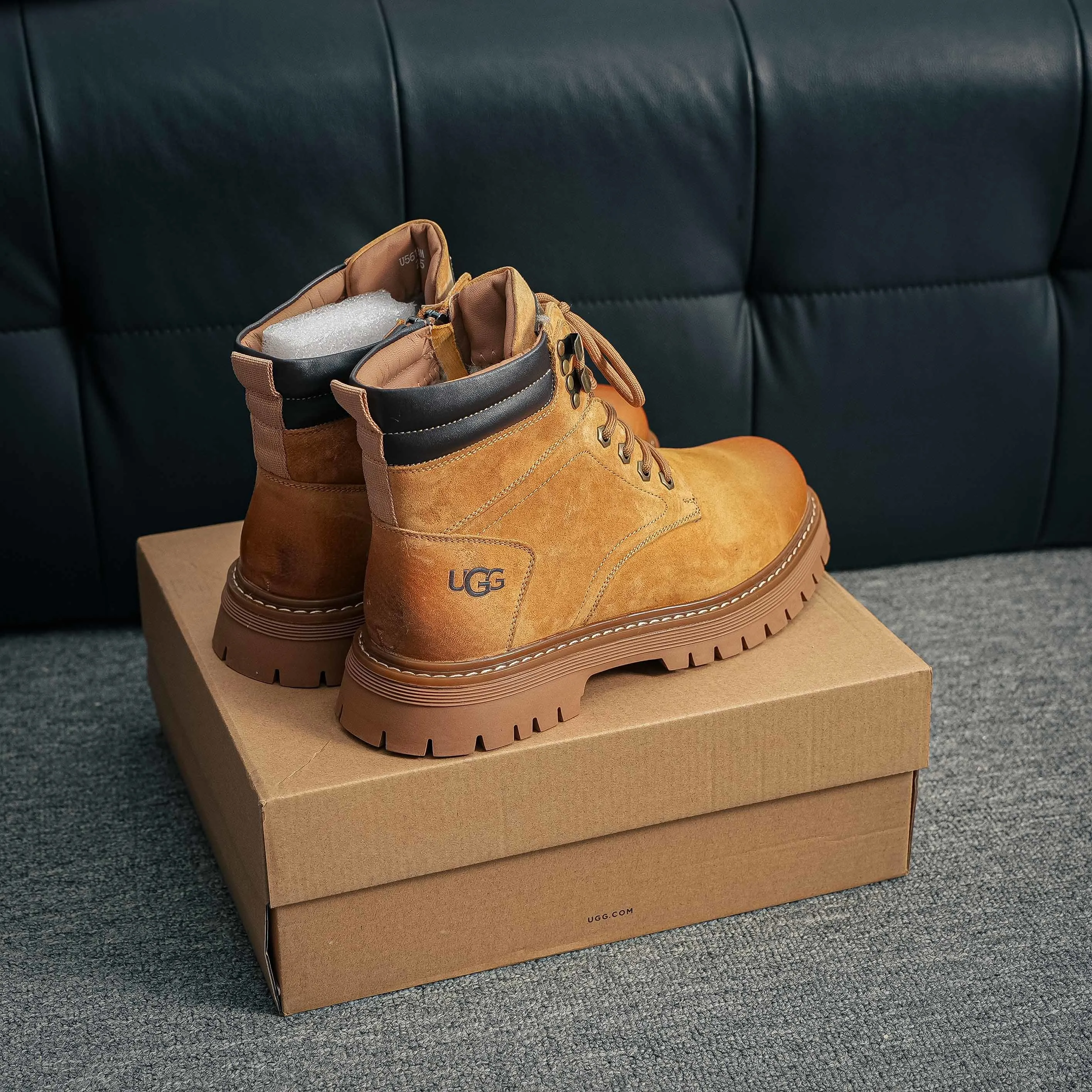 #UGG （ ） Mid-Top Martin Boots Series Quality New Arrival Cowhide Leather Shoes Cowhide Leather