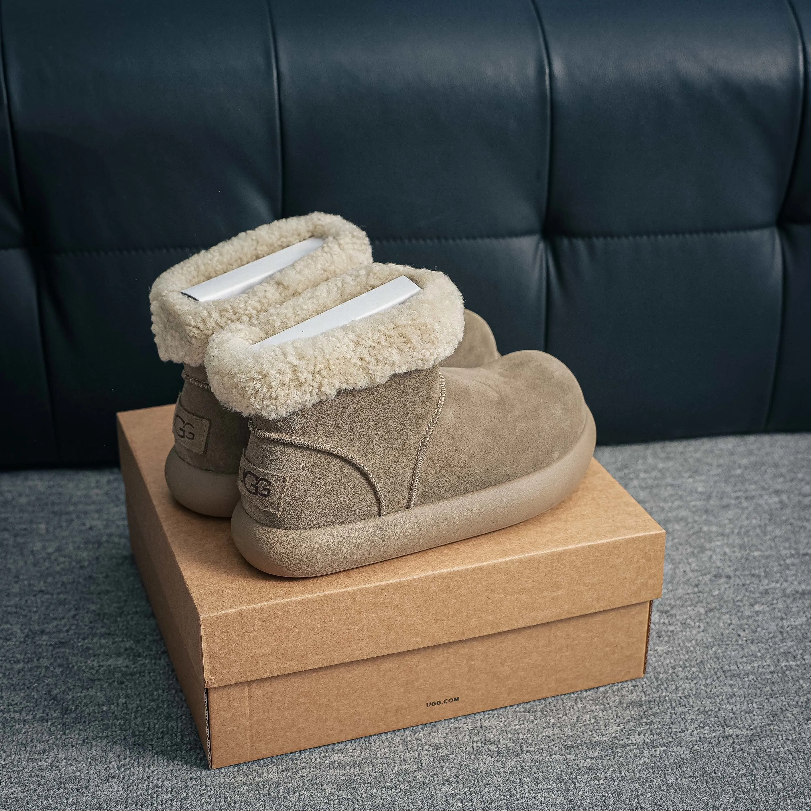 1011665 UGG New Arrival Shoes Shoes Factory A ZP Size：35 36 37 38 39 40 /54807