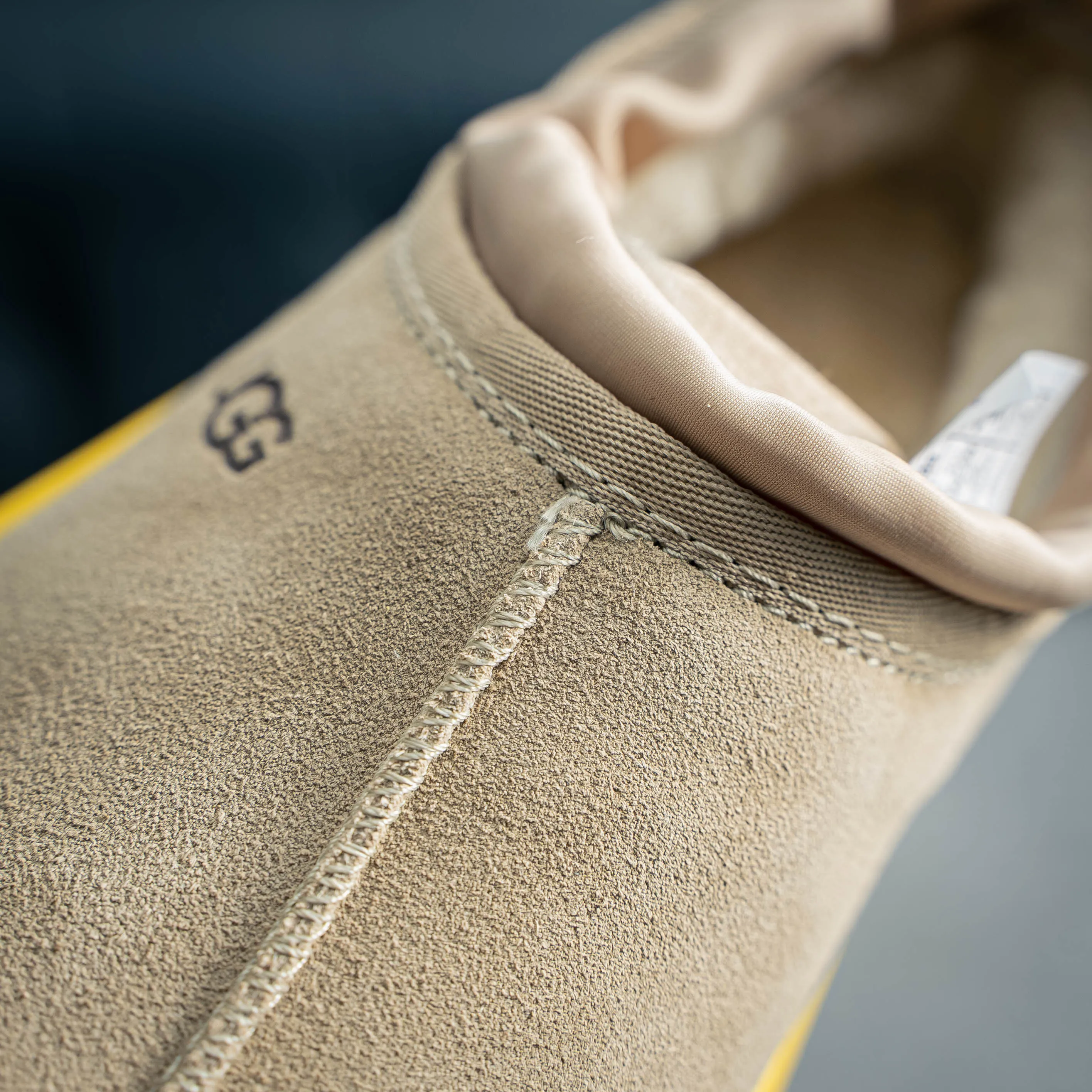 1144096 UGG Slip-On Same Style In Stock eva zg Slip-On Cowhide Leather+ Size：35