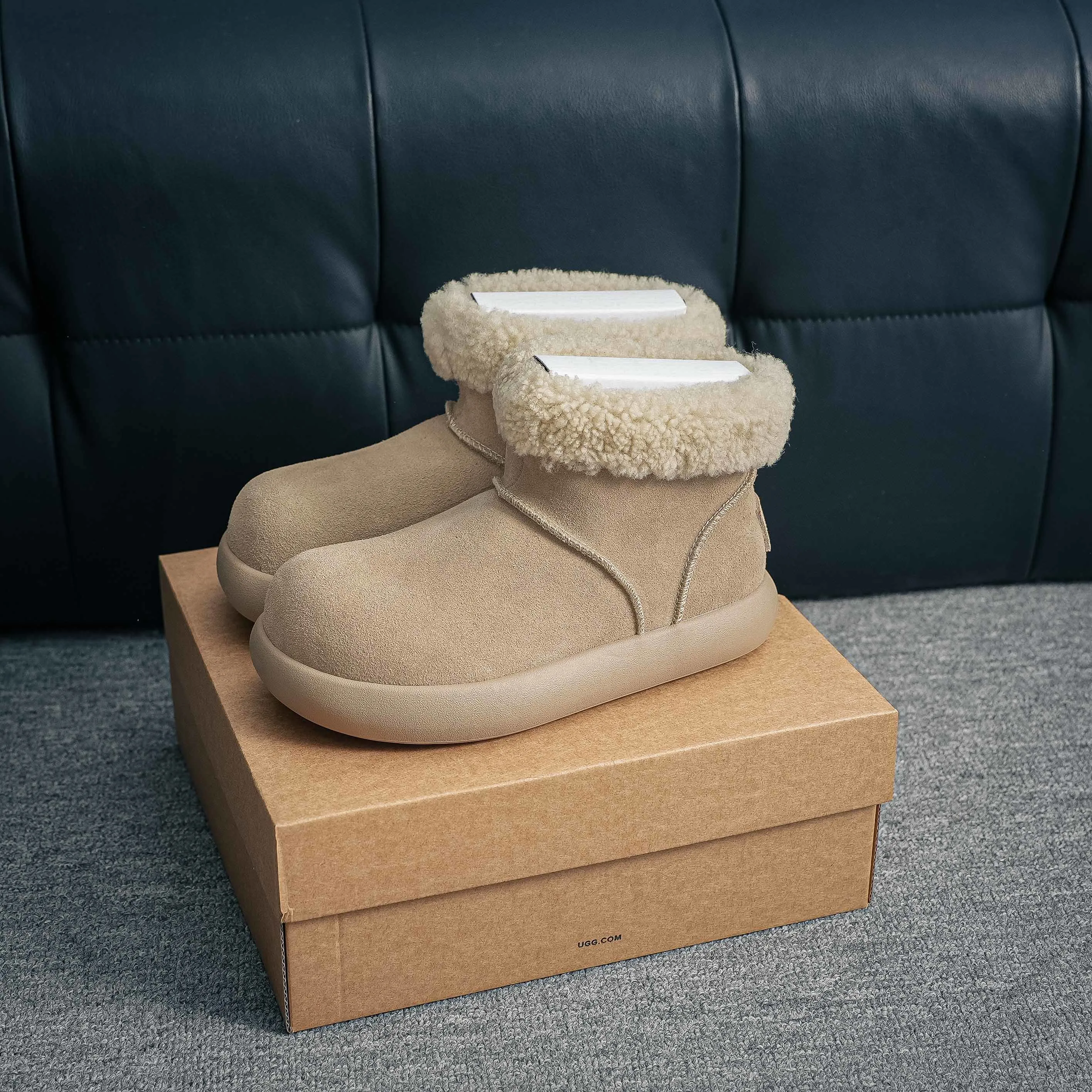1011665 UGG New Arrival Shoes Shoes Factory A ZP Size：35 36 37 38 39 40 /54807