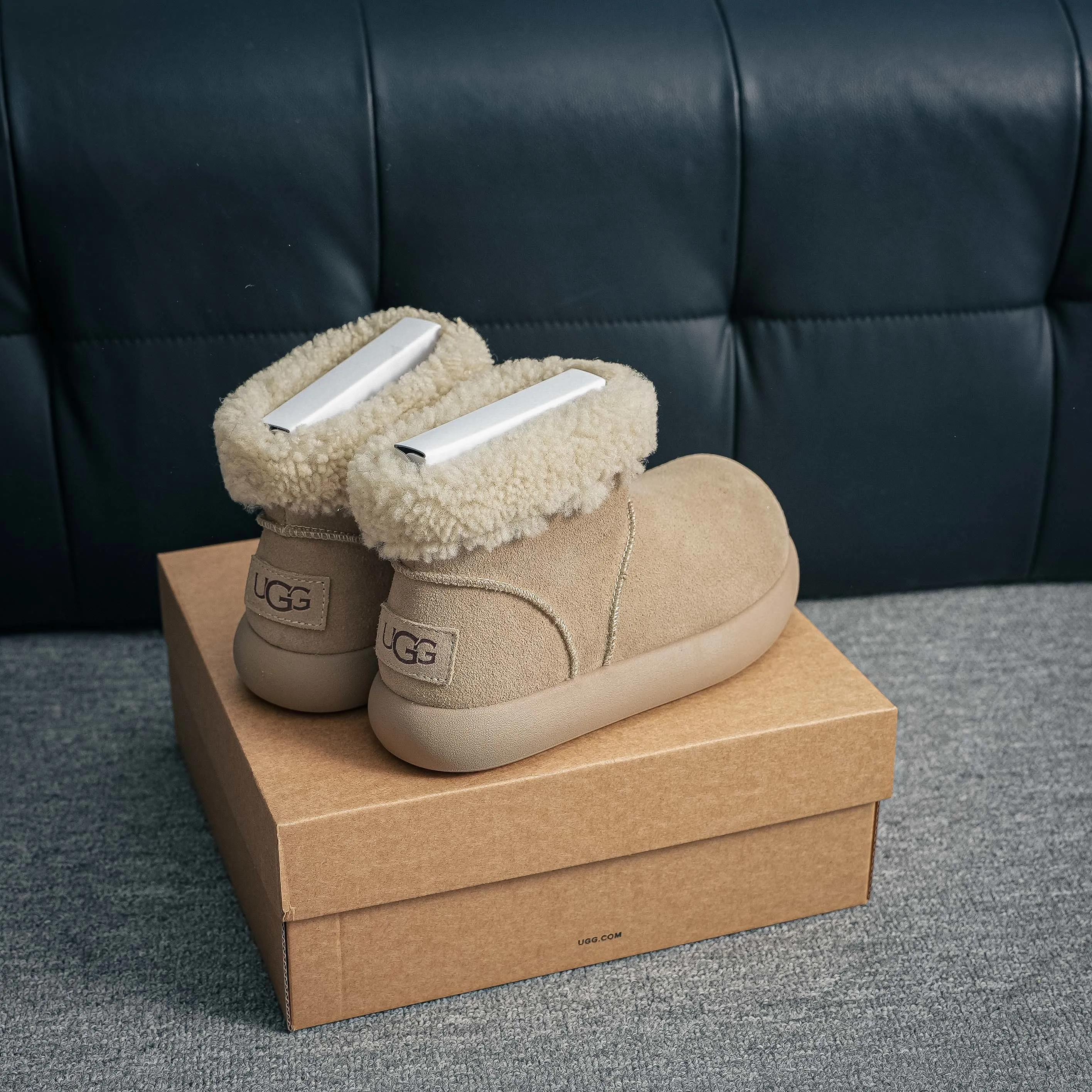 1011665 UGG New Arrival Shoes Shoes Factory A ZP Size：35 36 37 38 39 40 /54807