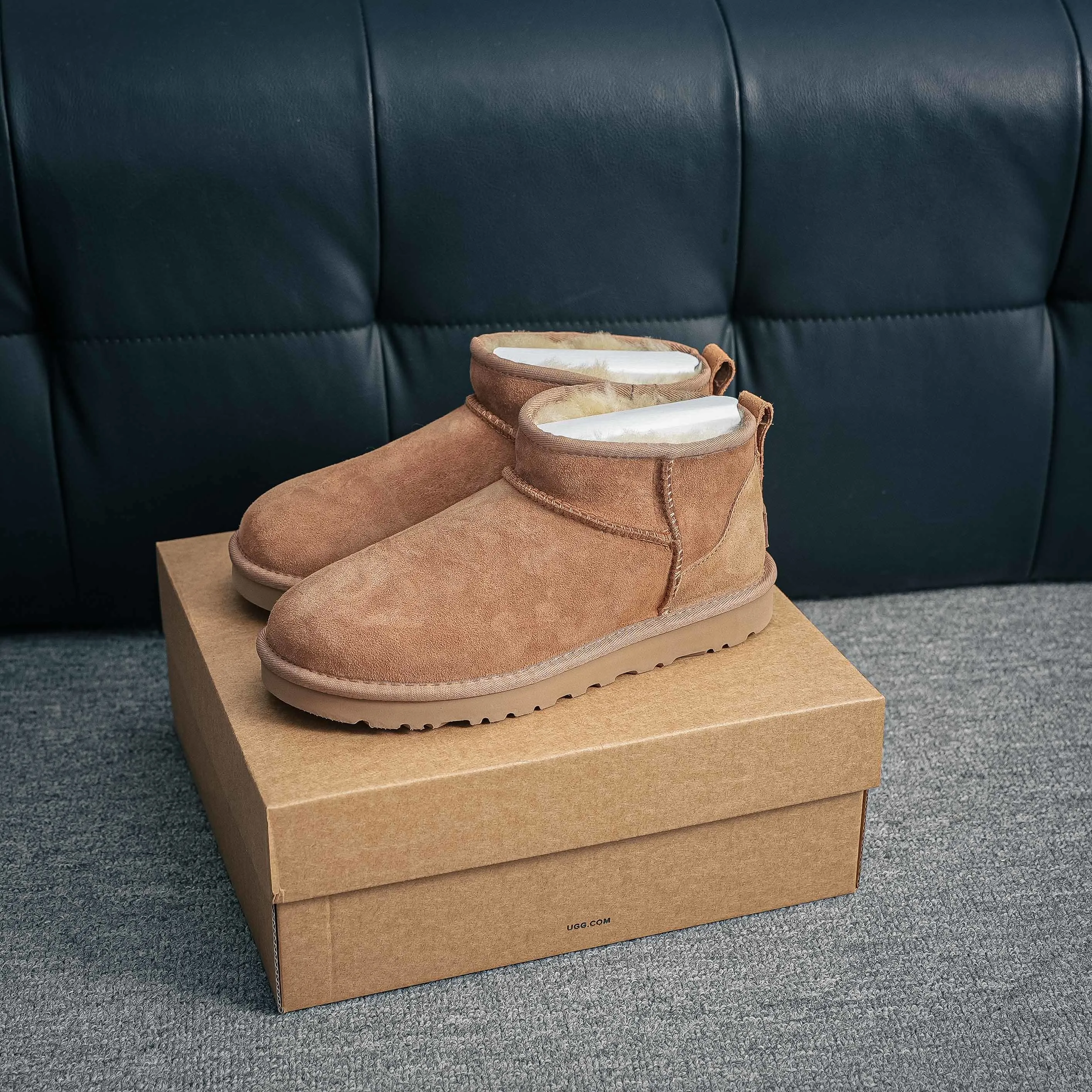 1116109 UGG New Arrival Shoes Shoes Factory A ZP Size：35 36 37 38 3
