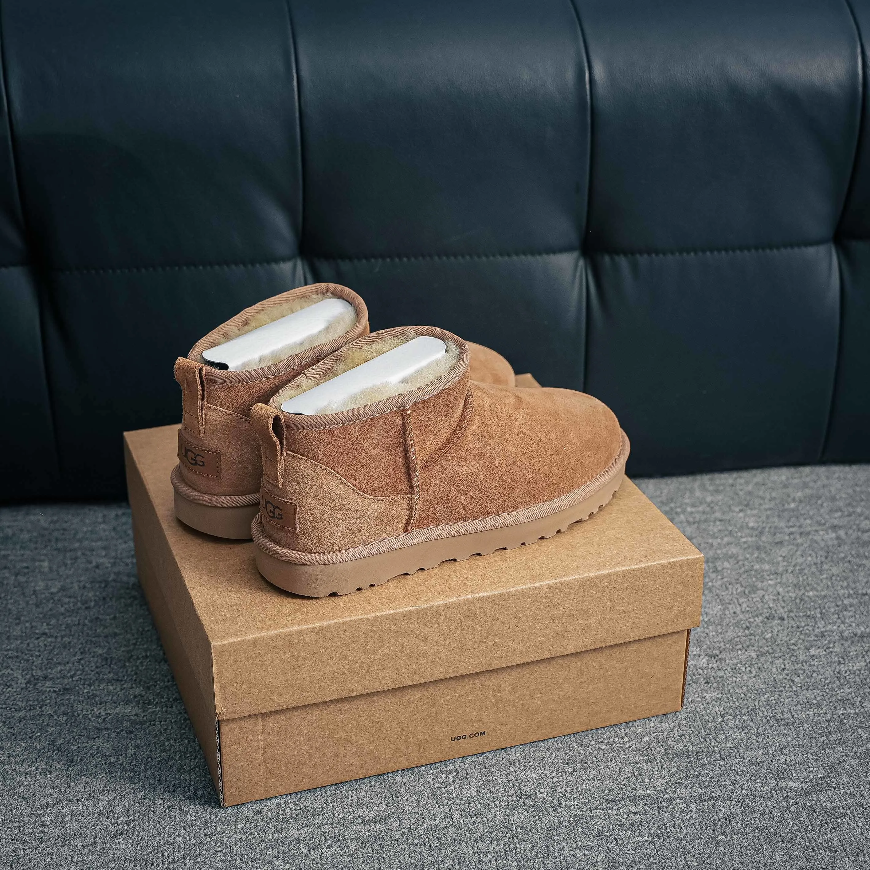1116109 UGG New Arrival Shoes Shoes Factory A ZP Size：35 36 37 38 3