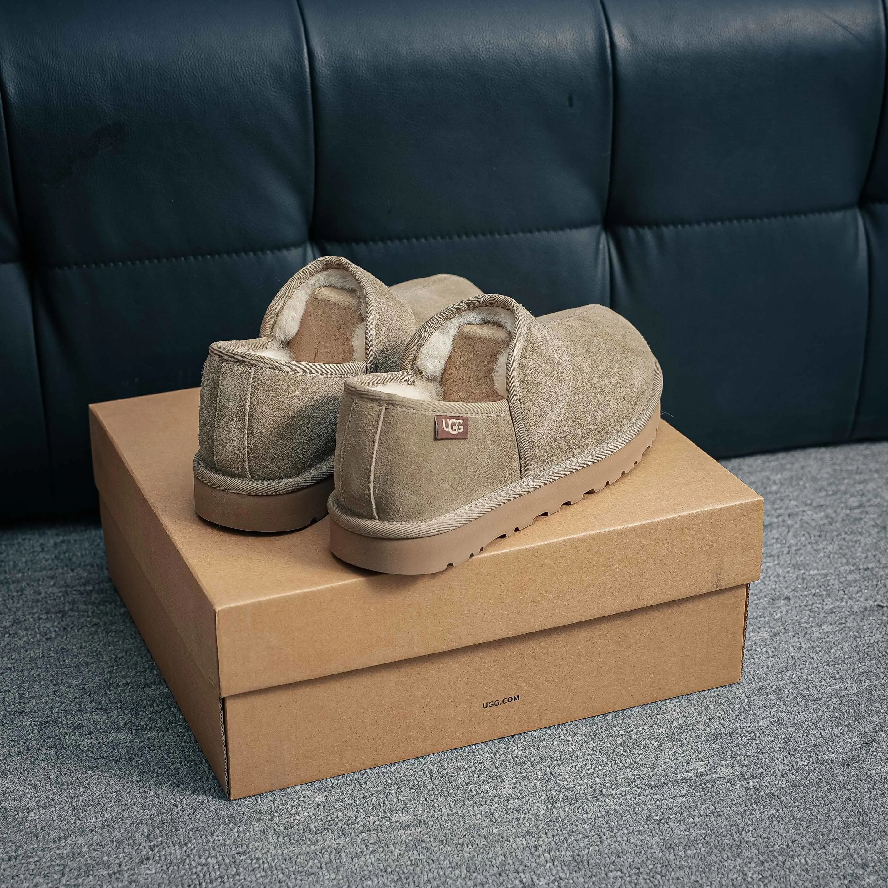 1138333 UGG Slip-On Shoes Slip-On Shoes Breathable Lightweight Non-Slip Versatile ！ Size：39 40 41 42 43 44